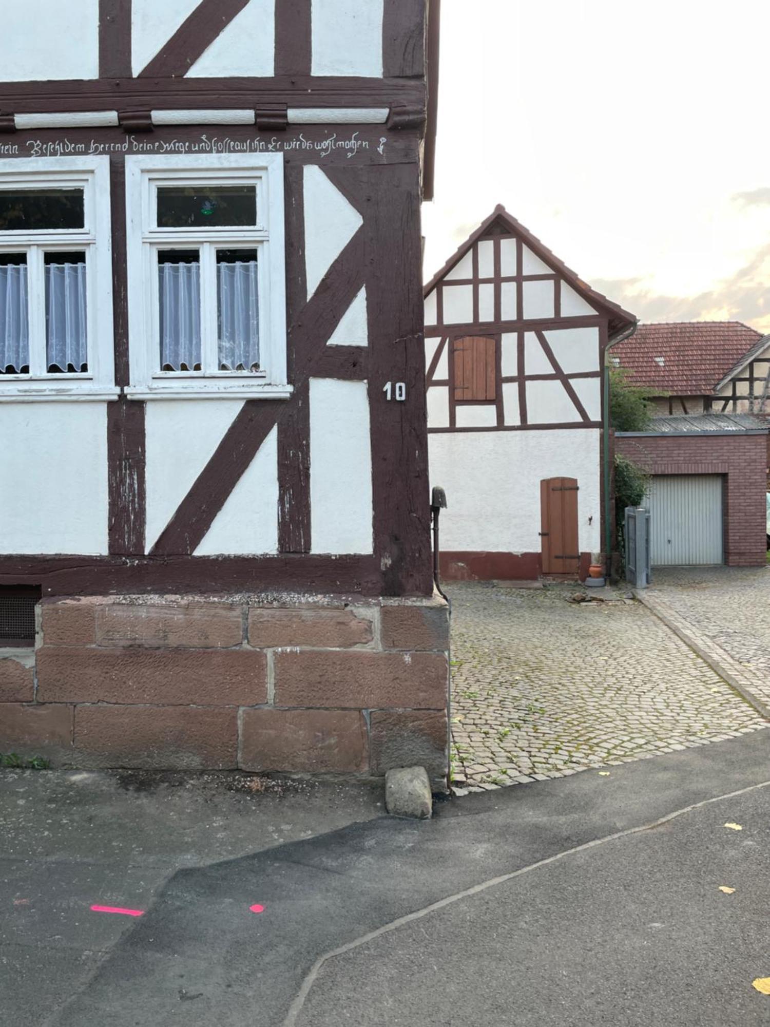 Villa Lindenhof - Zentral Zwischen Marburg Und Giessen-Wetzlar Weimar  Exterior foto
