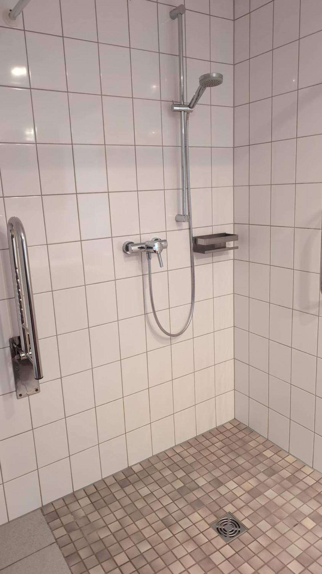 Villa Lindenhof - Zentral Zwischen Marburg Und Giessen-Wetzlar Weimar  Habitación foto